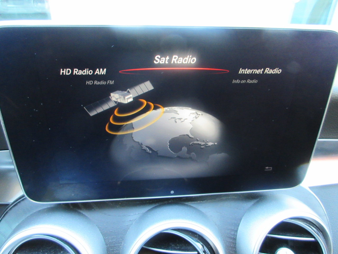 Mercedes-Benz C300  2015