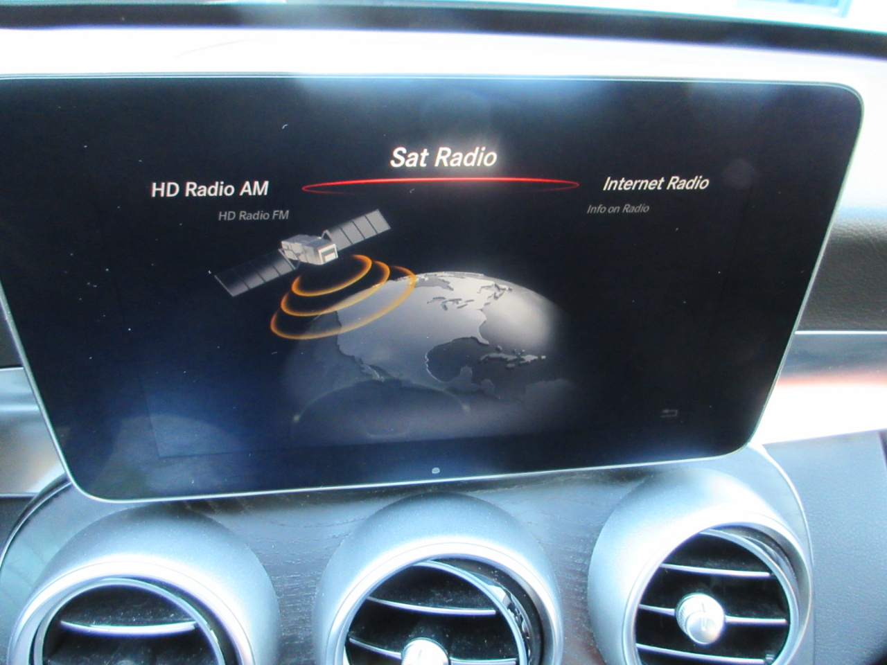 Mercedes-Benz C300  2015