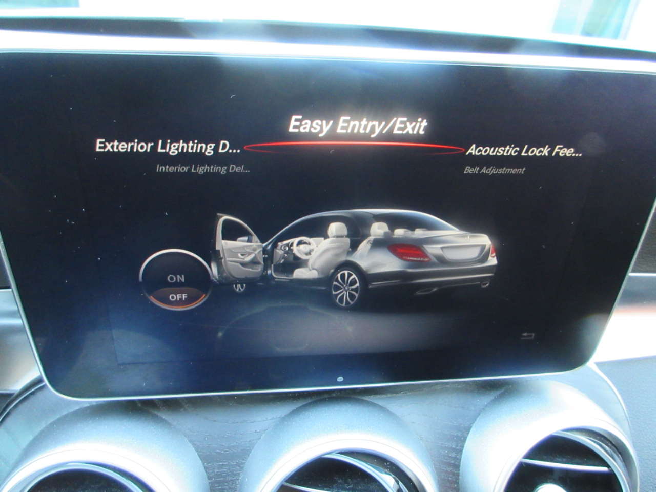 Mercedes-Benz C300  2015