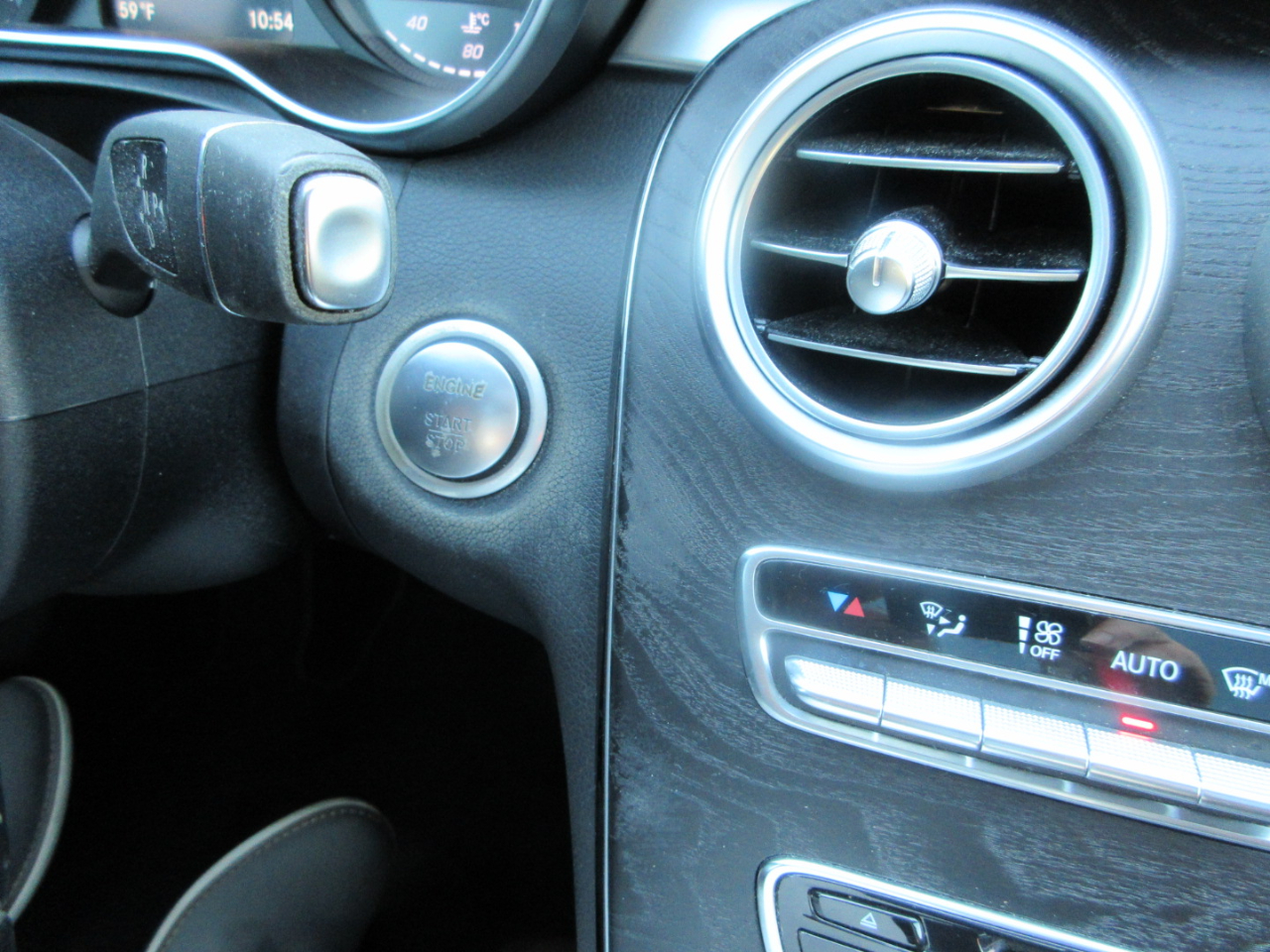 Mercedes-Benz C300  2015