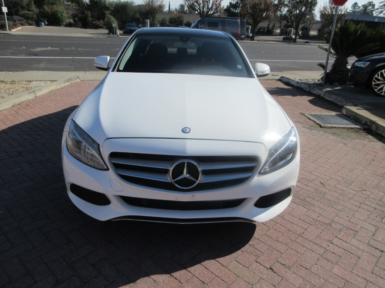 Mercedes-Benz C300  2015