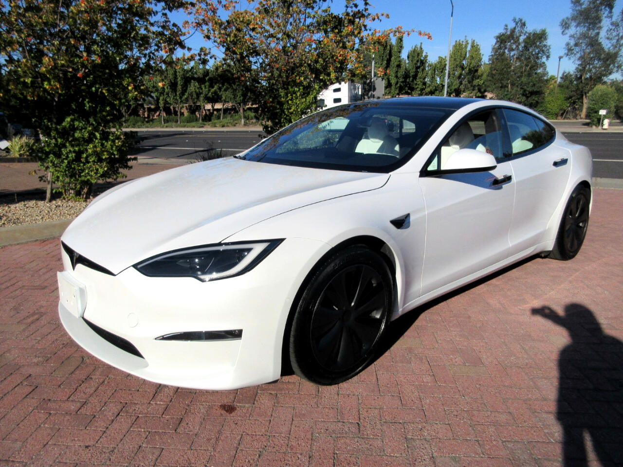 Tesla Model S  2022