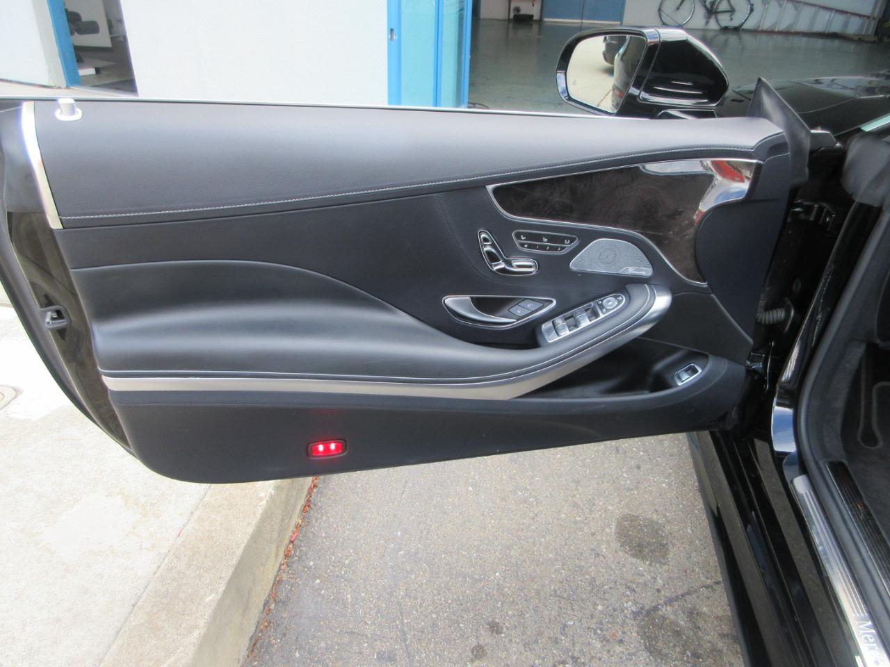 Mercedes-Benz S560  2020