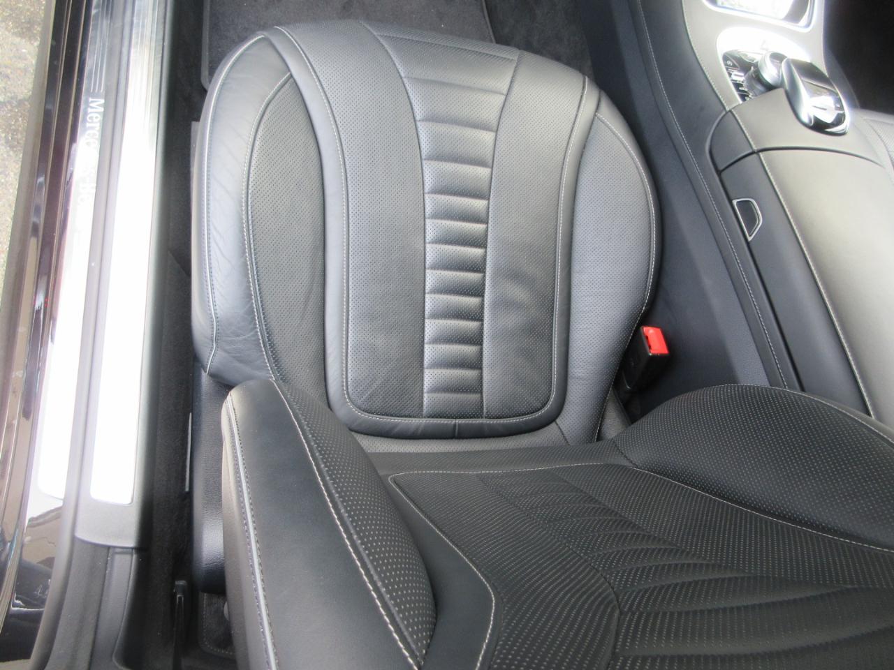 Mercedes-Benz S560  2020