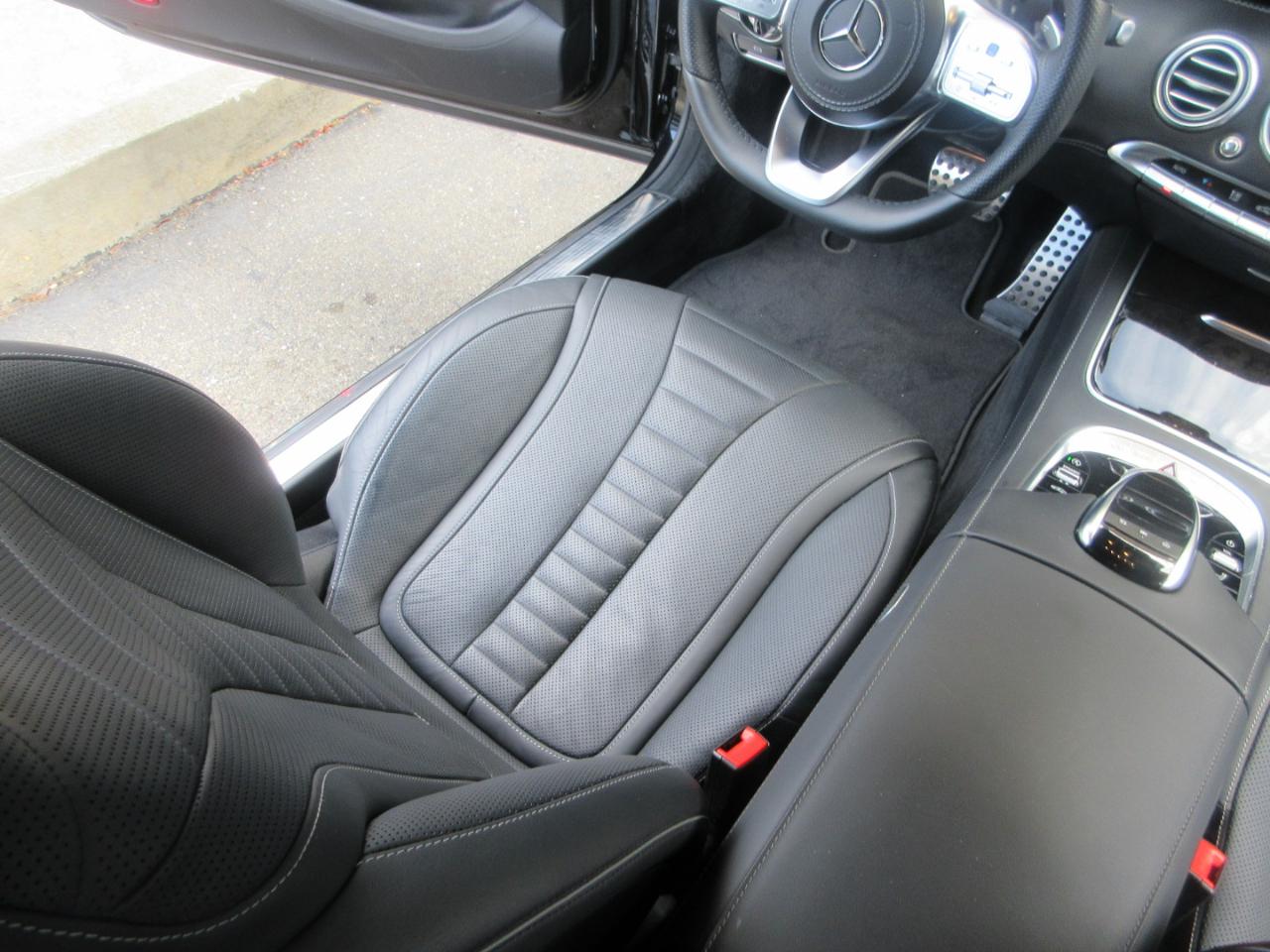 Mercedes-Benz S560  2020