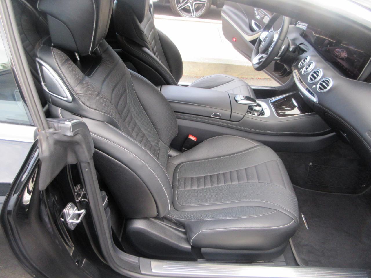 Mercedes-Benz S560  2020