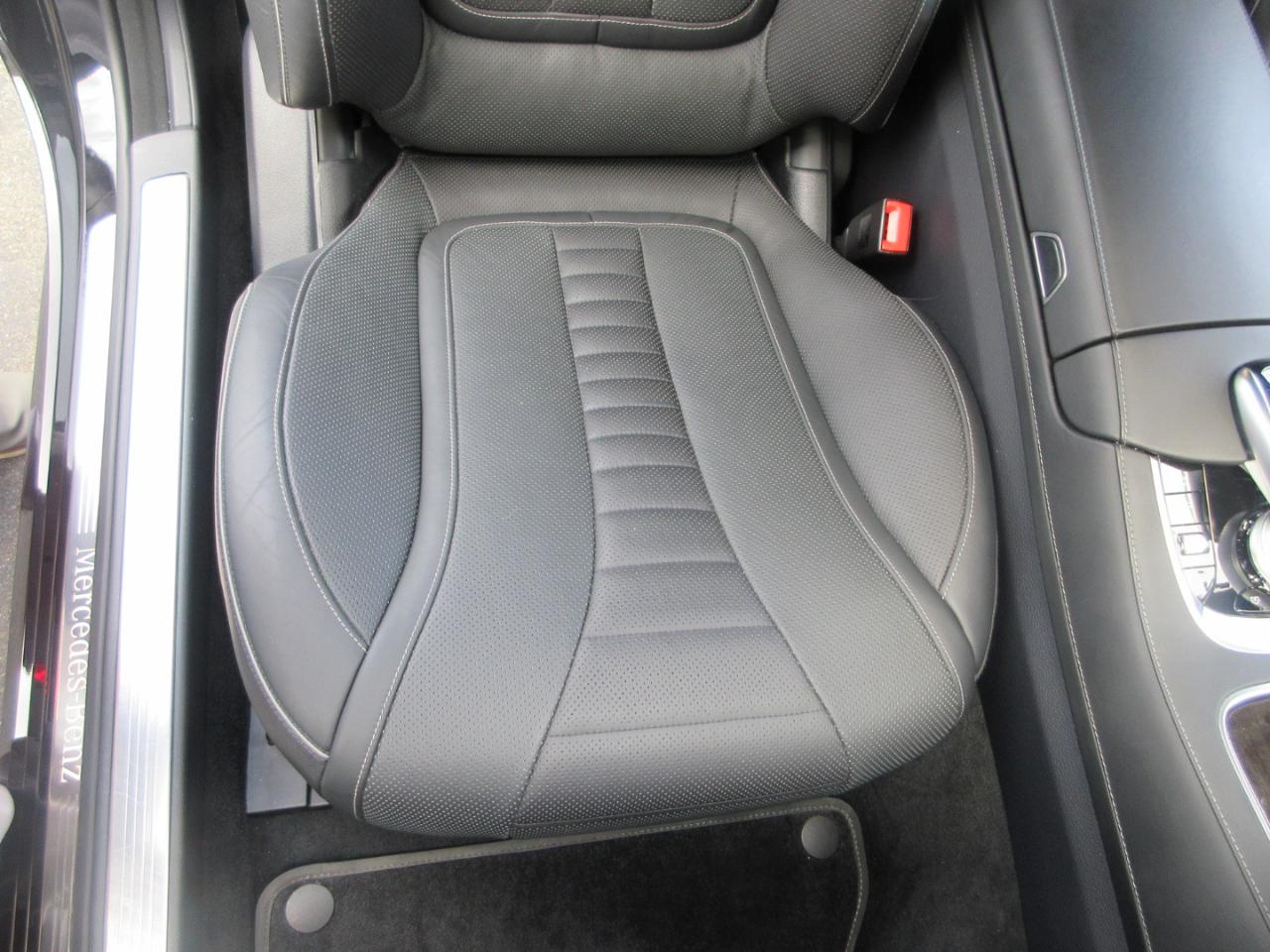 Mercedes-Benz S560  2020