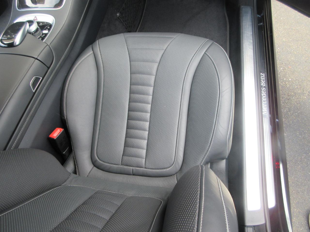 Mercedes-Benz S560  2020
