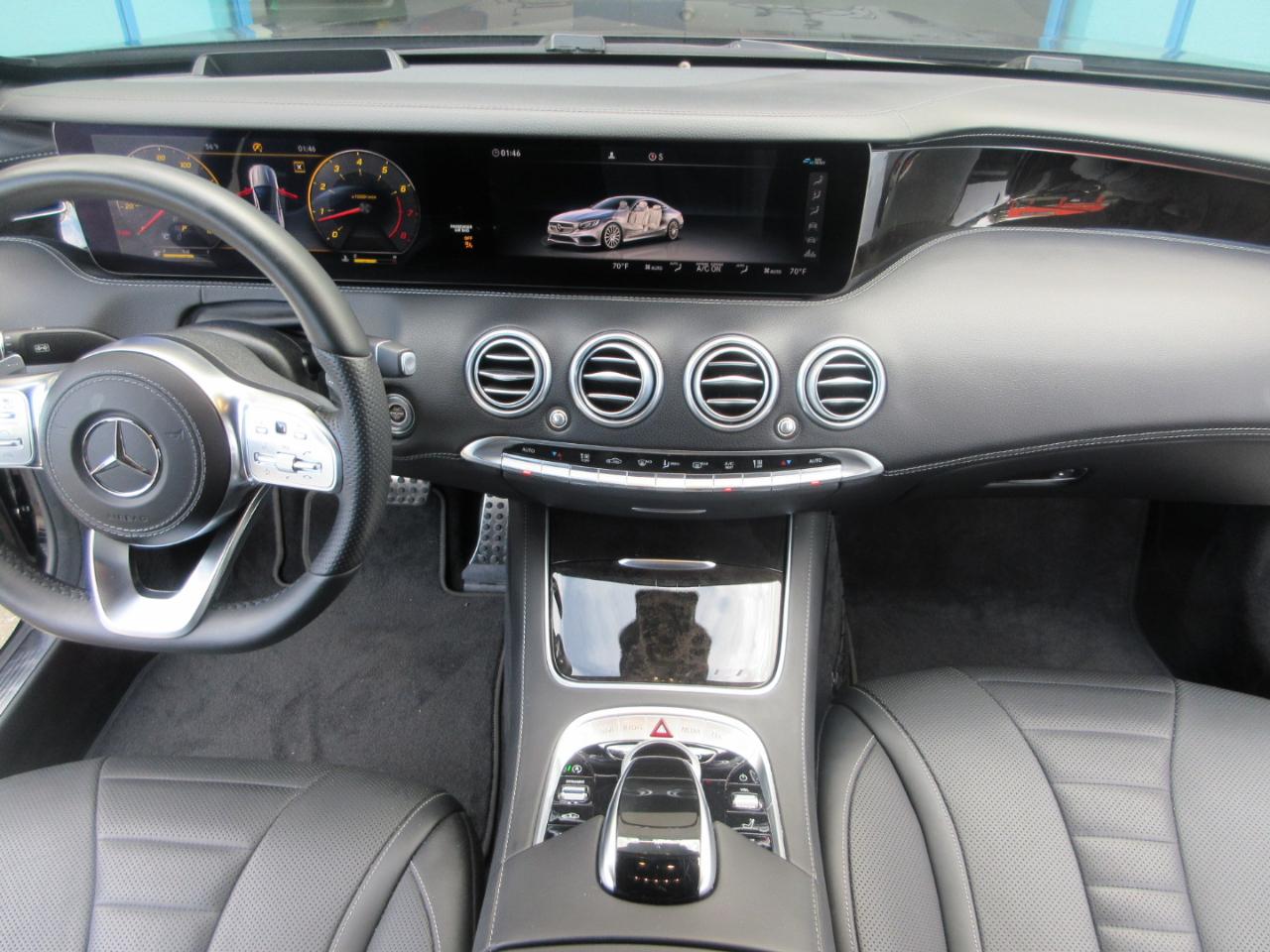 Mercedes-Benz S560  2020