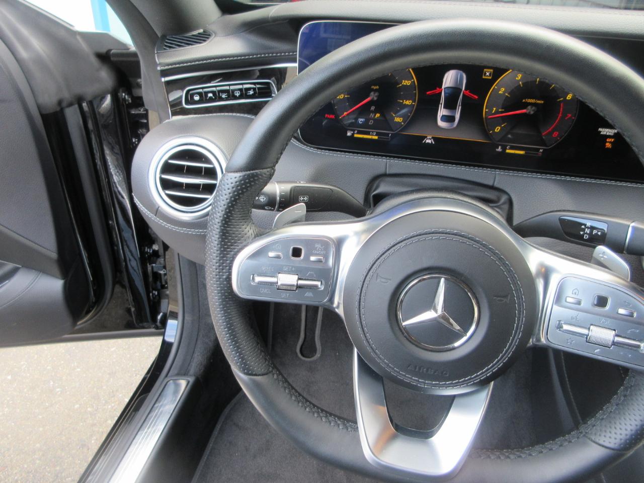 Mercedes-Benz S560  2020