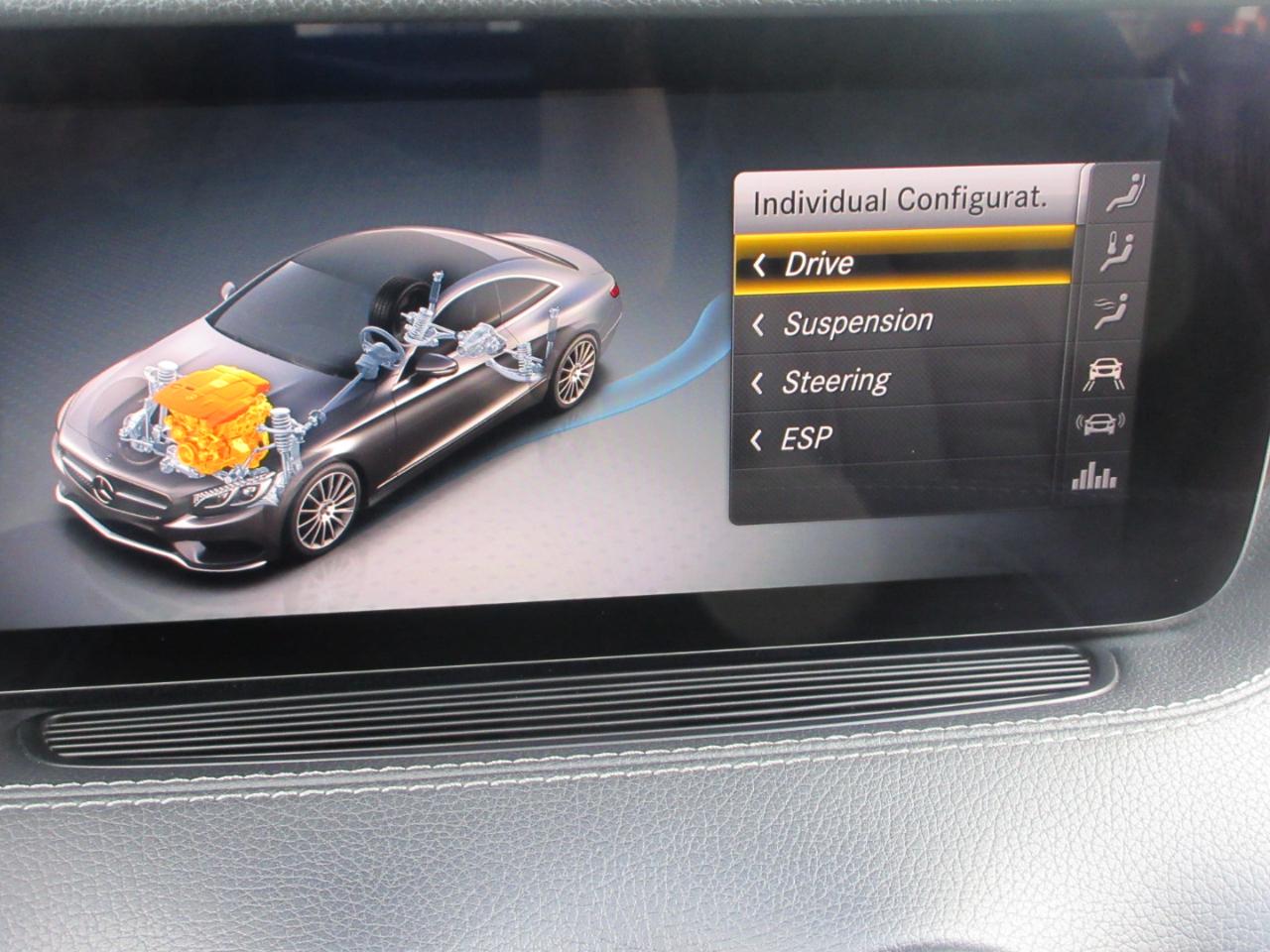Mercedes-Benz S560  2020