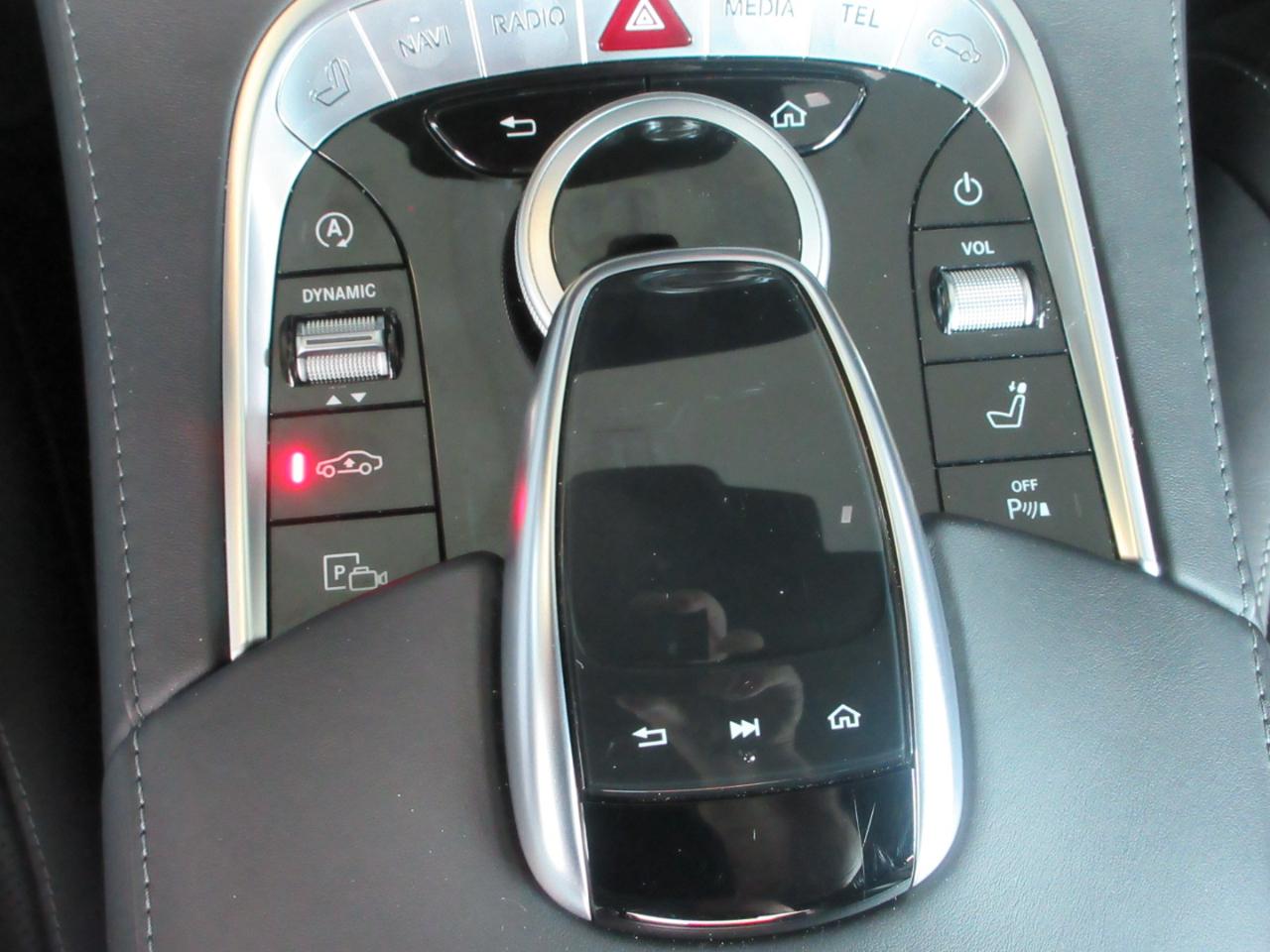 Mercedes-Benz S560  2020