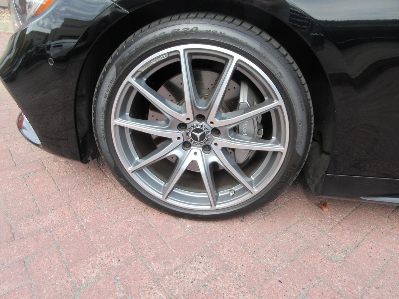 Mercedes-Benz S560  2020