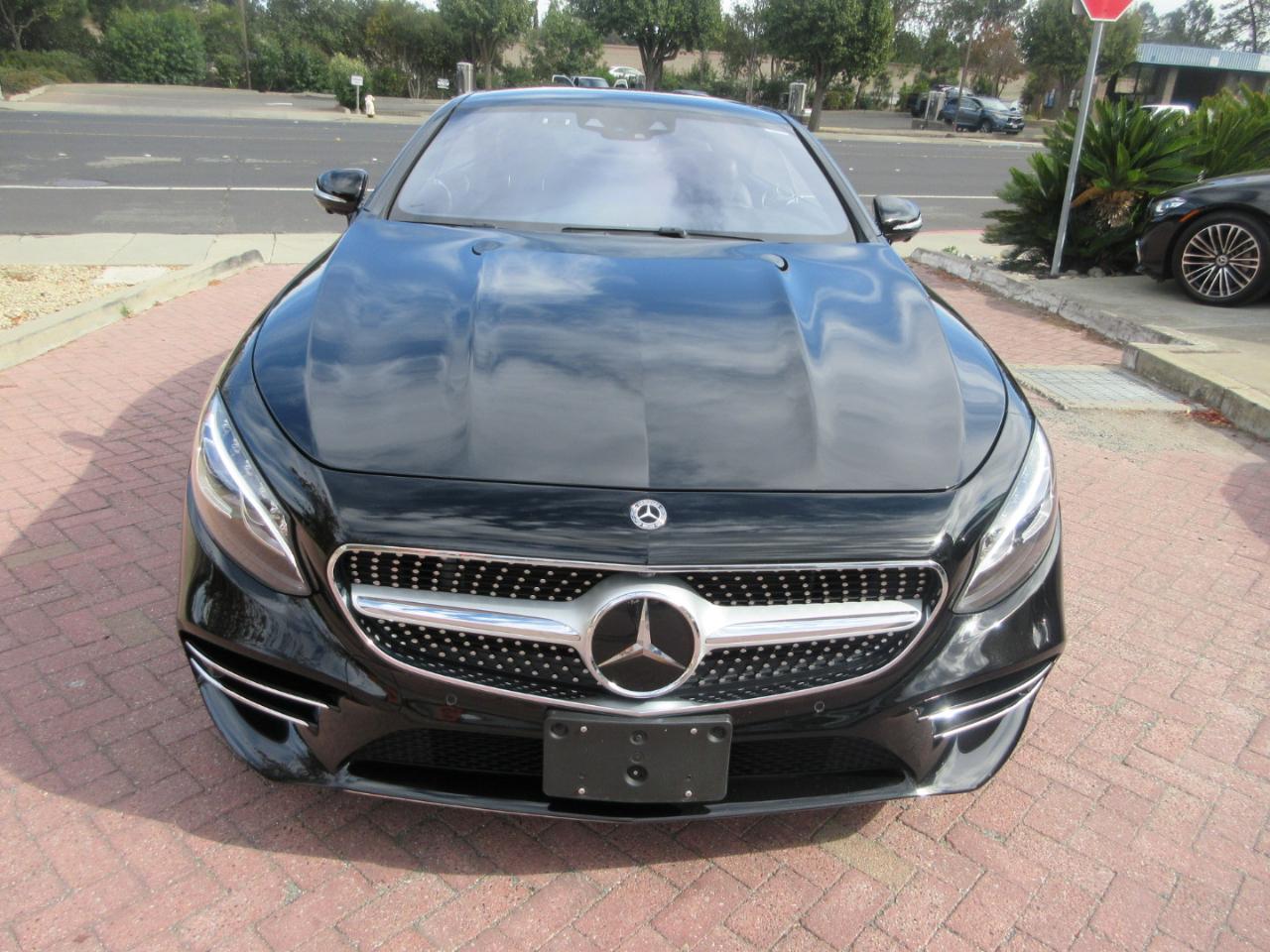 Mercedes-Benz S560  2020