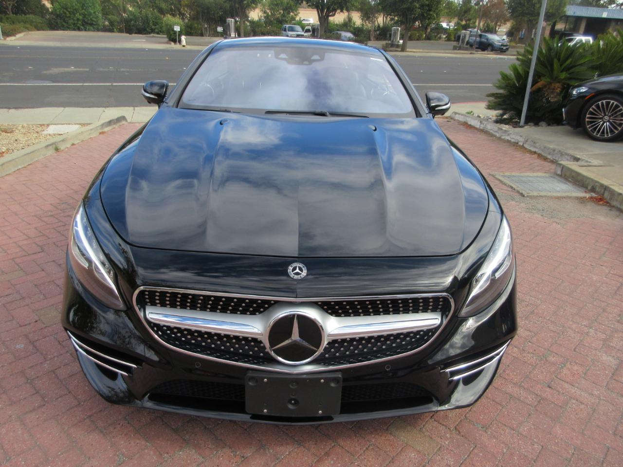 Mercedes-Benz S560  2020