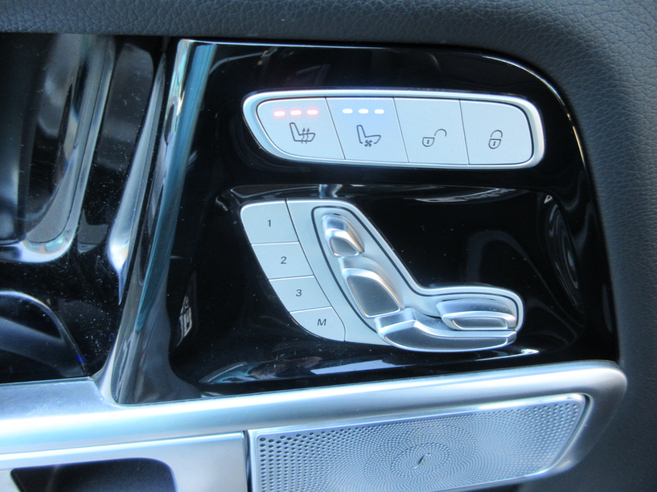 Mercedes-Benz G550  2019