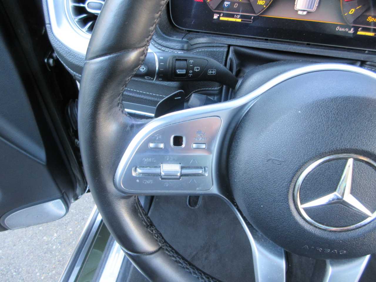 Mercedes-Benz G550  2019