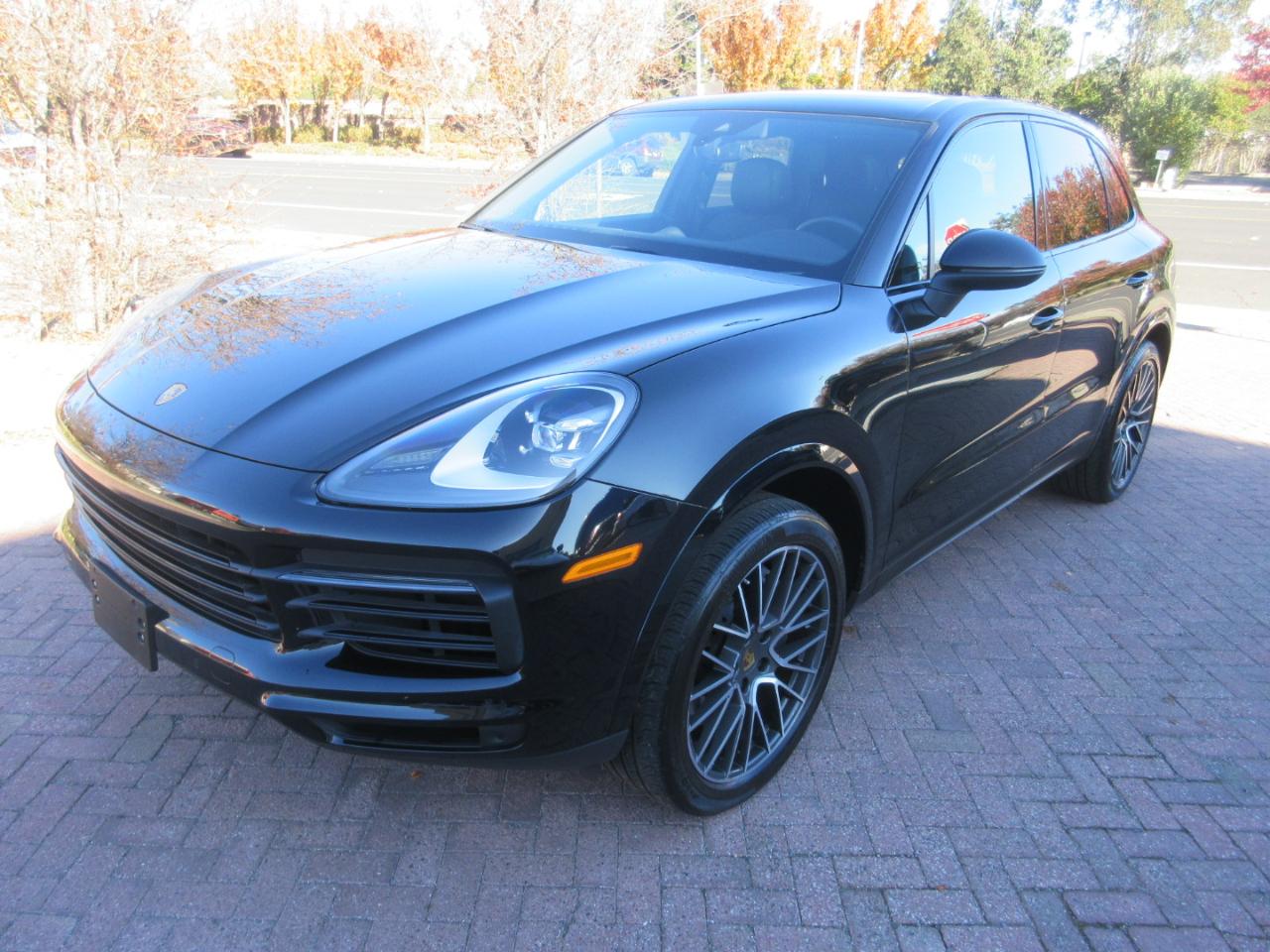 2021 Porsche Cayenne PREM PKG**HEAT-VENT SEATS**PANO**