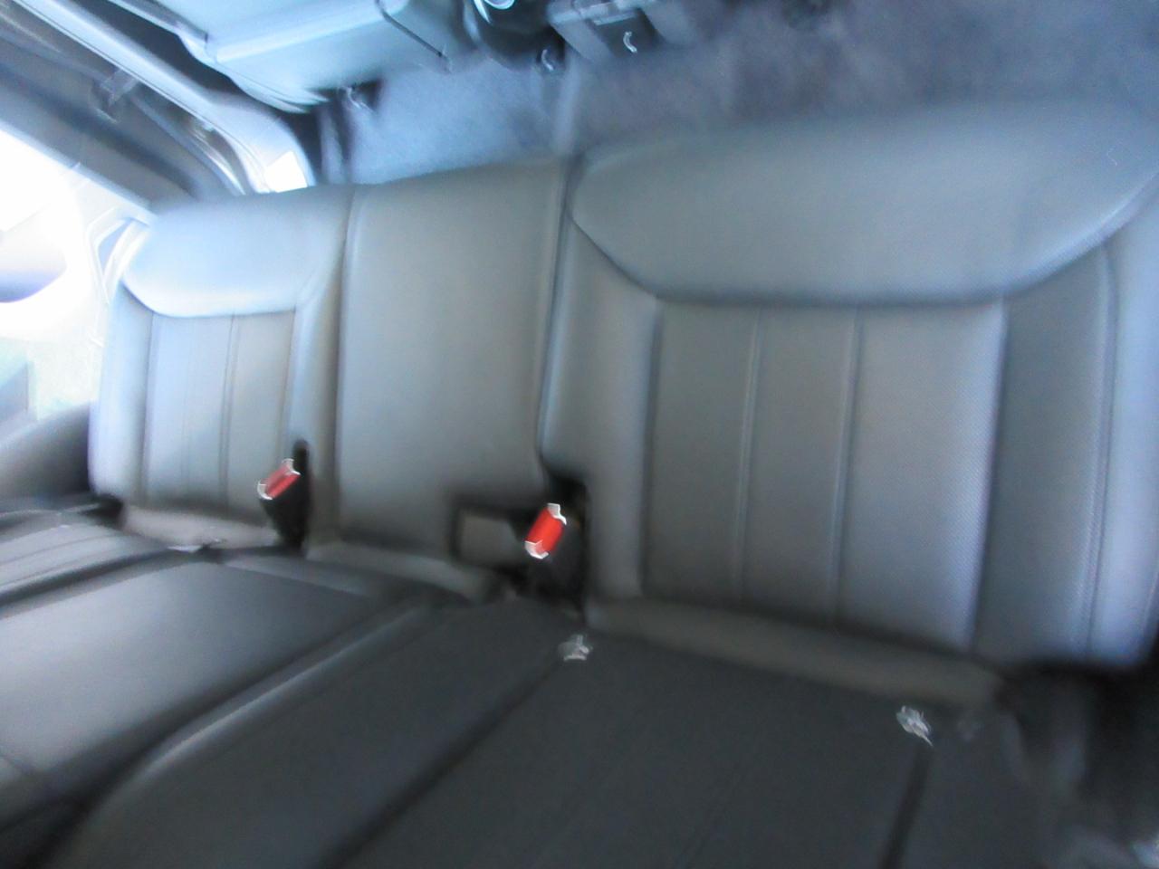 Land Rover Range Rover P400 SE SWB 2023