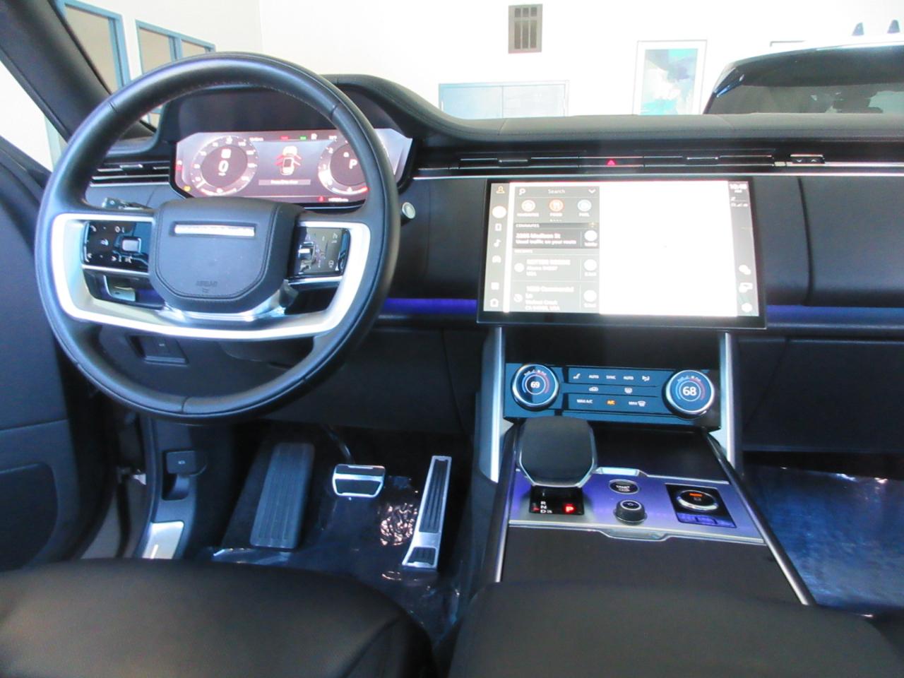 Land Rover Range Rover P400 SE SWB 2023
