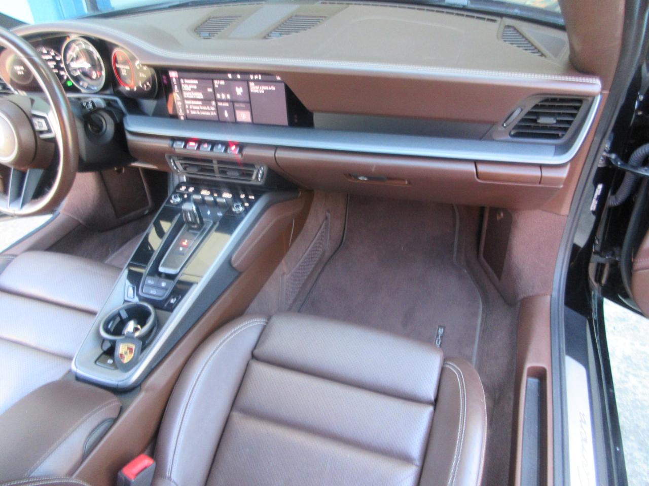 Porsche 911  2020
