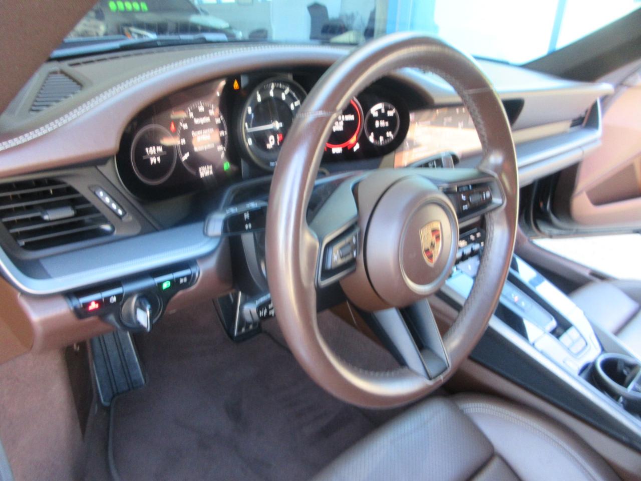 Porsche 911  2020