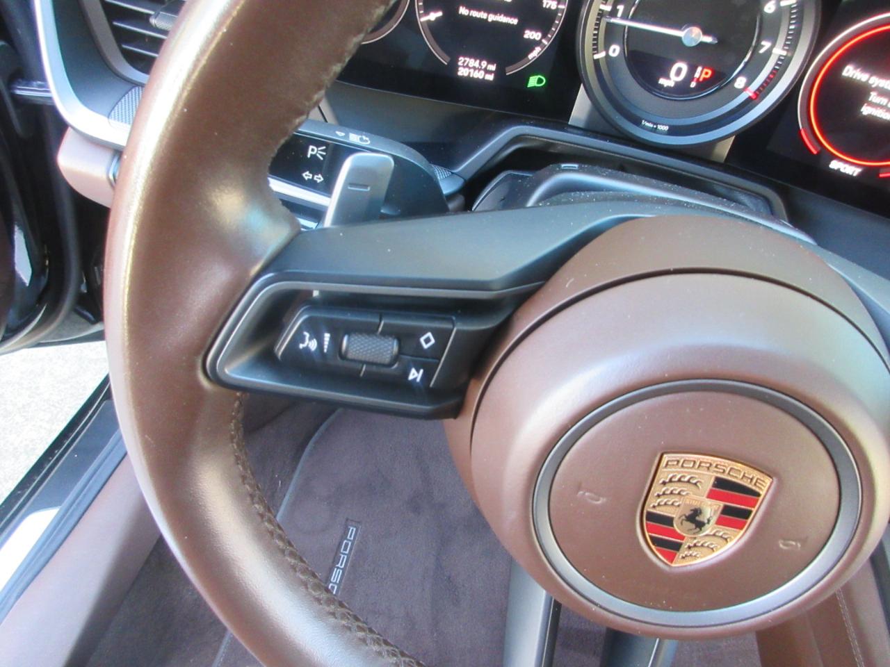 Porsche 911  2020
