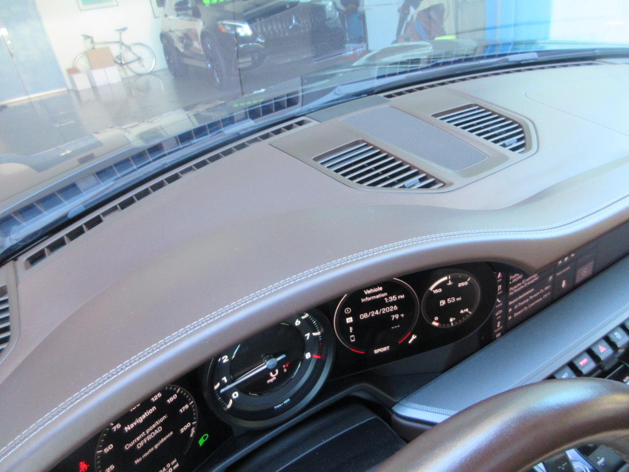 Porsche 911  2020