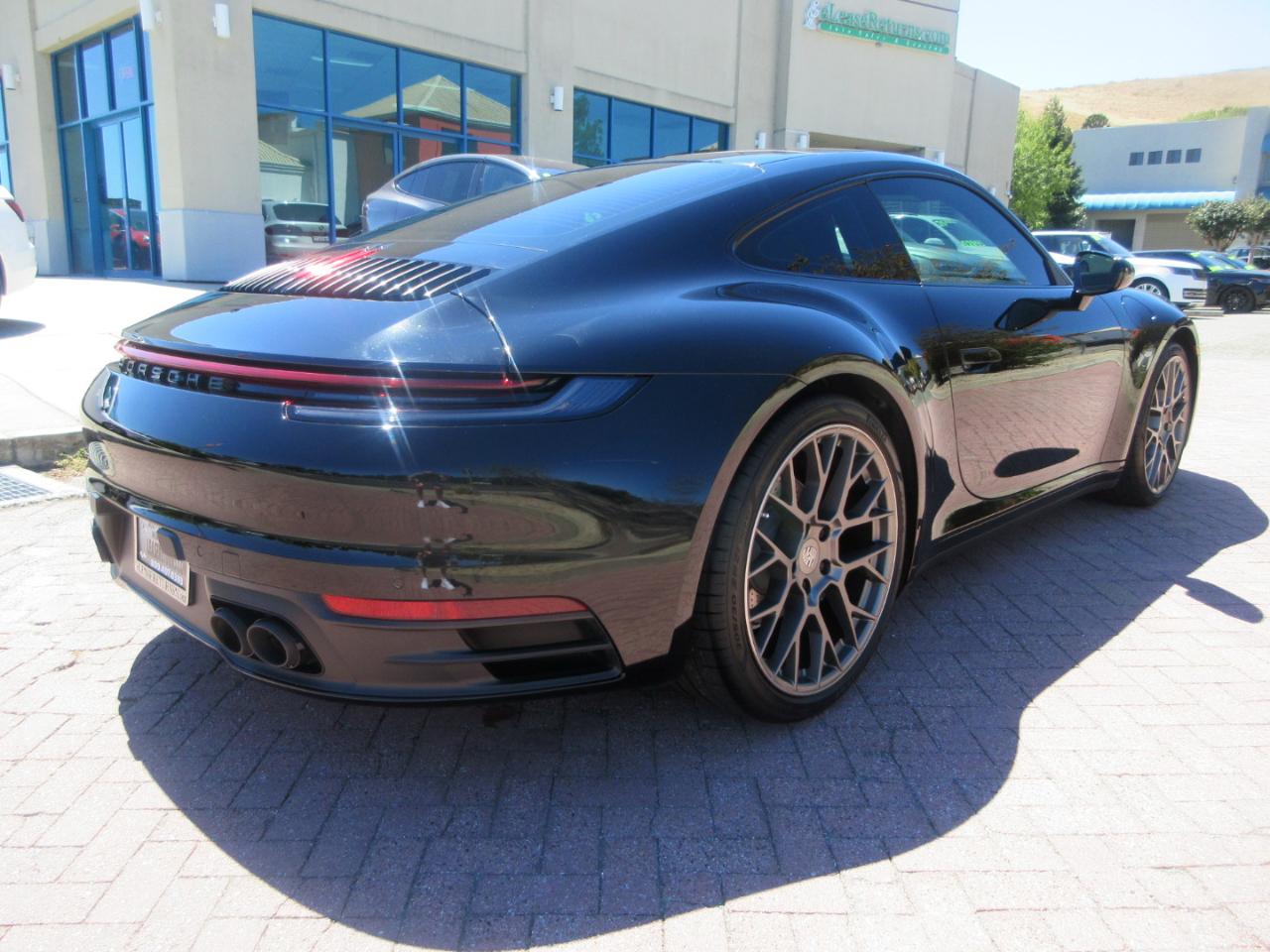 Porsche 911  2020
