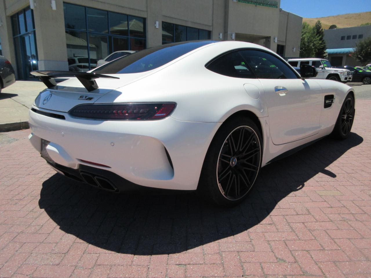 Mercedes-Benz AMG GT  2021