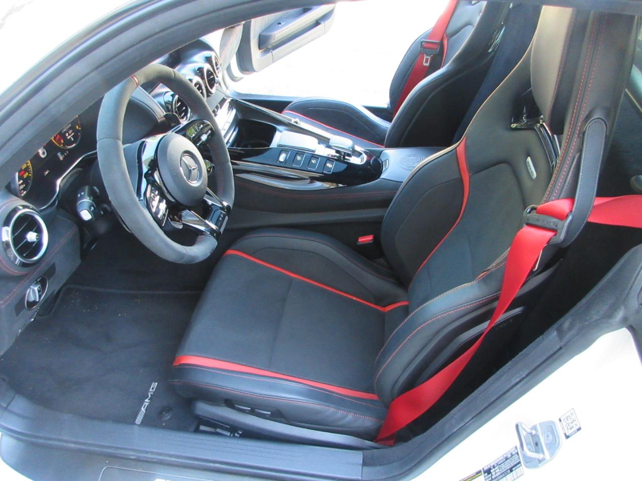 Mercedes-Benz AMG GT  2021