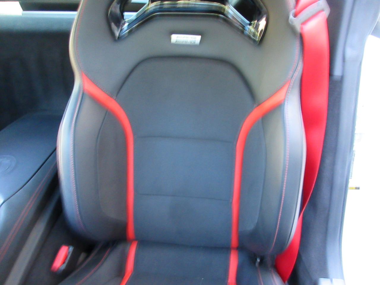 Mercedes-Benz AMG GT  2021