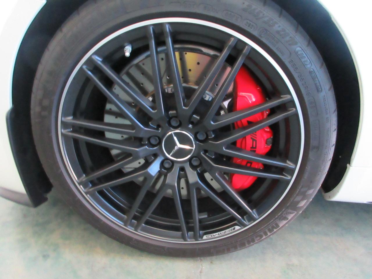 Mercedes-Benz AMG GT  2021