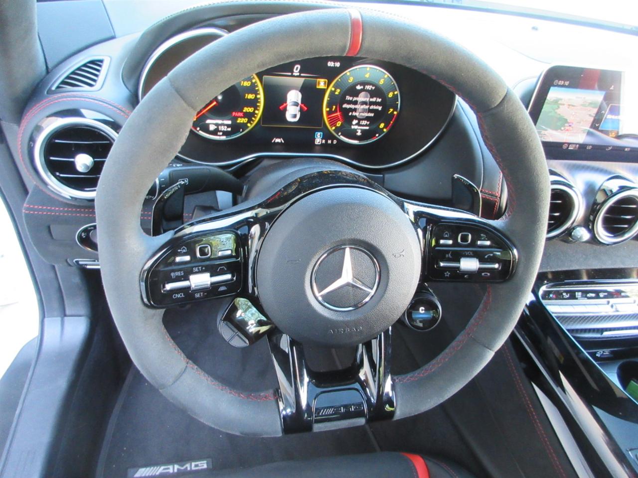 Mercedes-Benz AMG GT  2021