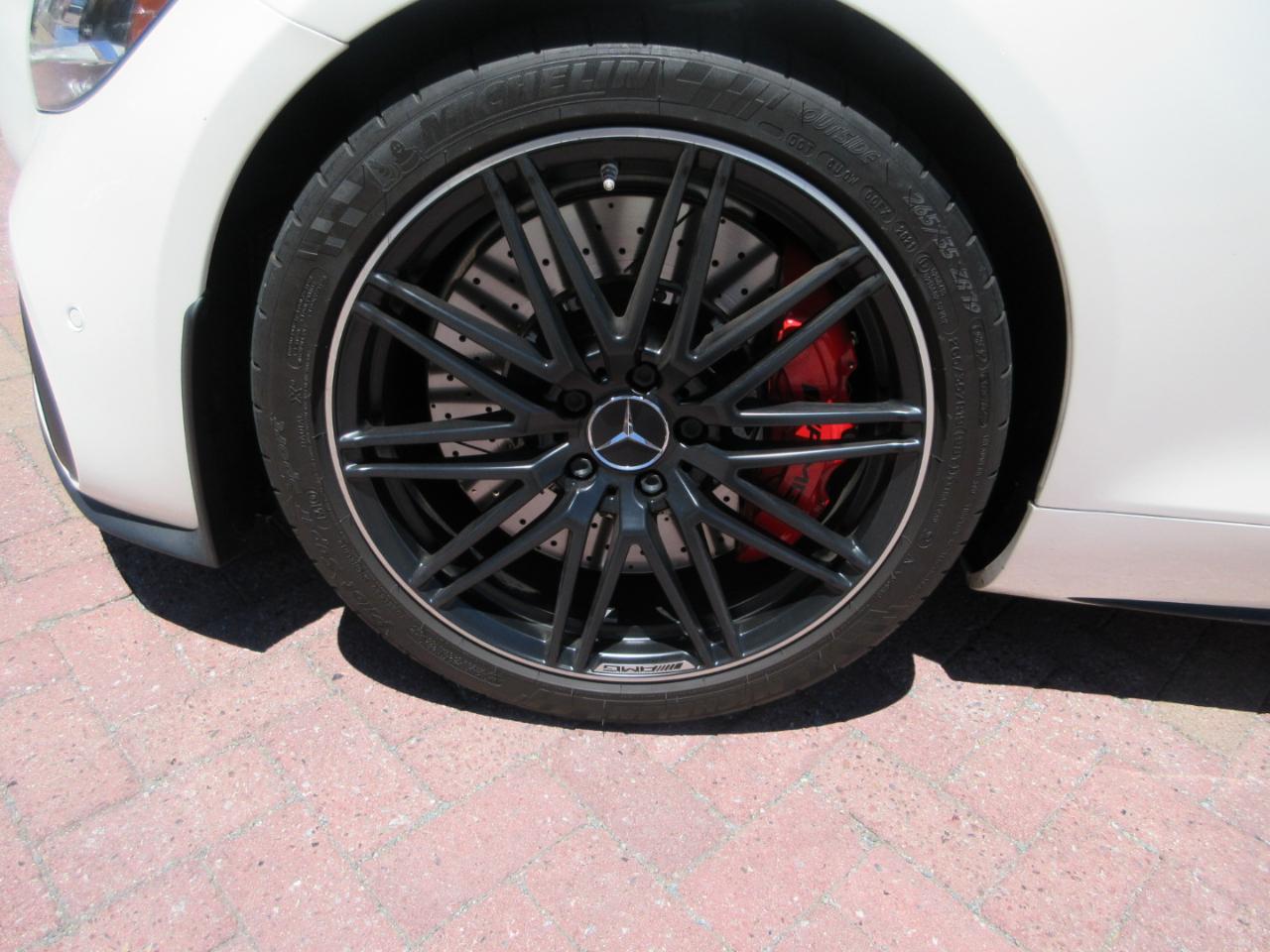 Mercedes-Benz AMG GT  2021