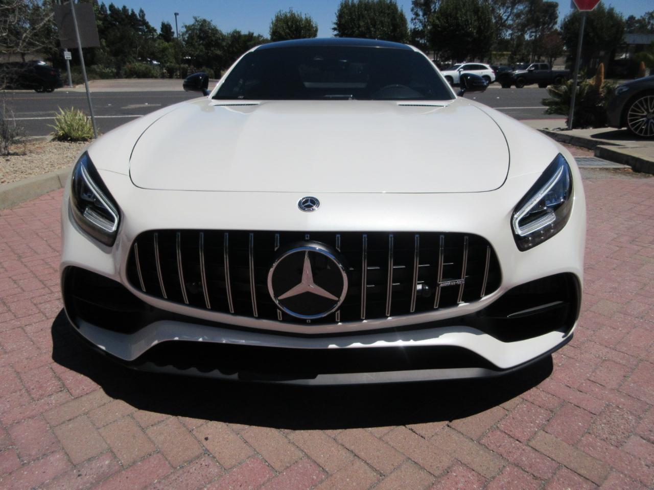 Mercedes-Benz AMG GT  2021