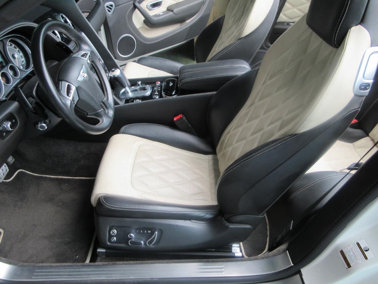 Bentley Continental GT V8  2013