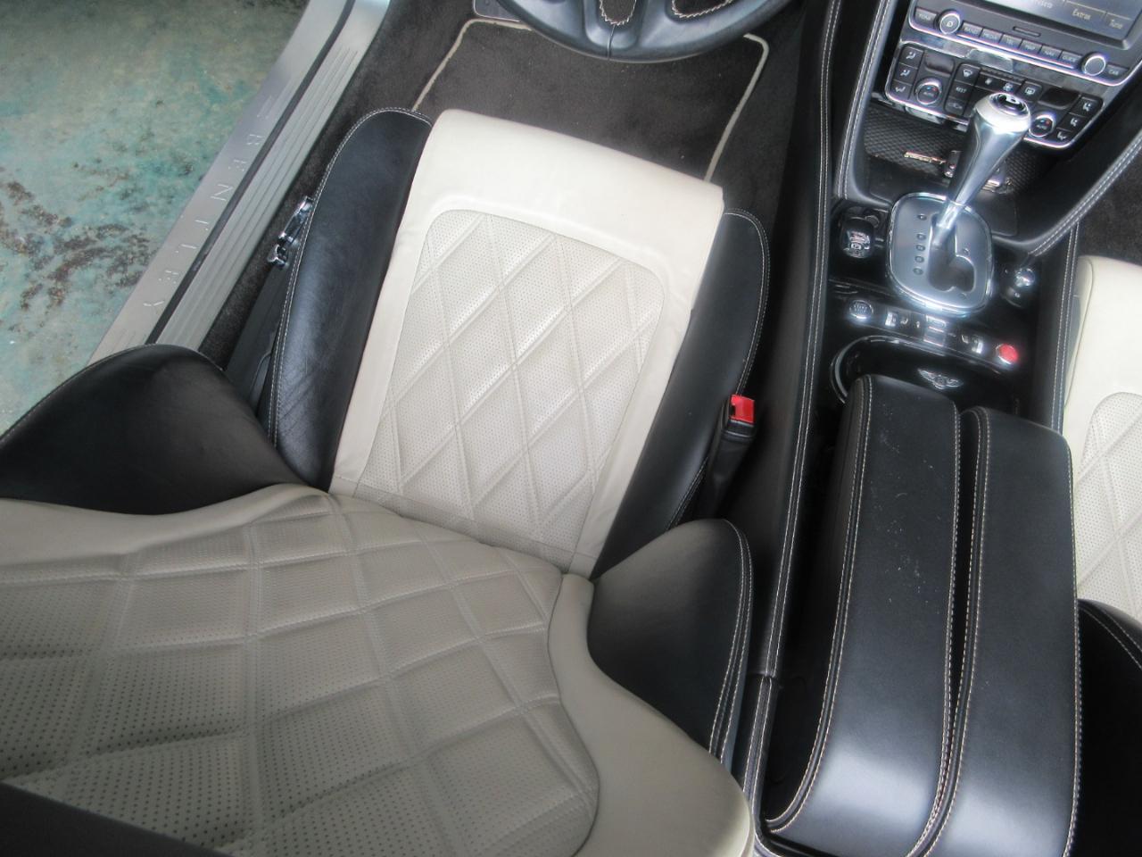 Bentley Continental GT V8  2013