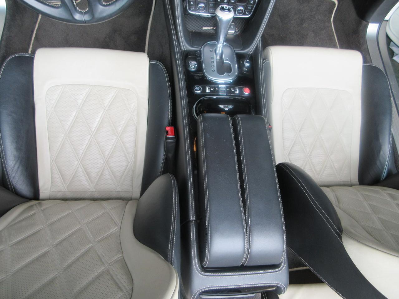 Bentley Continental GT V8  2013