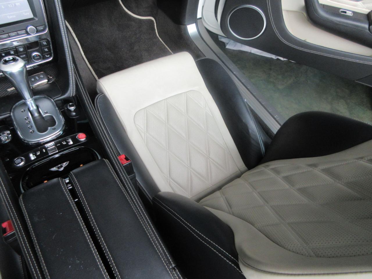 Bentley Continental GT V8  2013