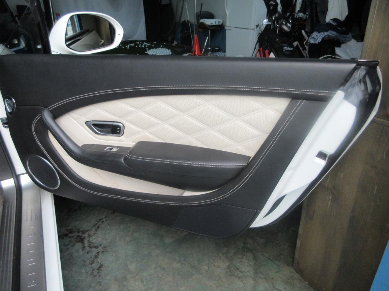 Bentley Continental GT V8  2013