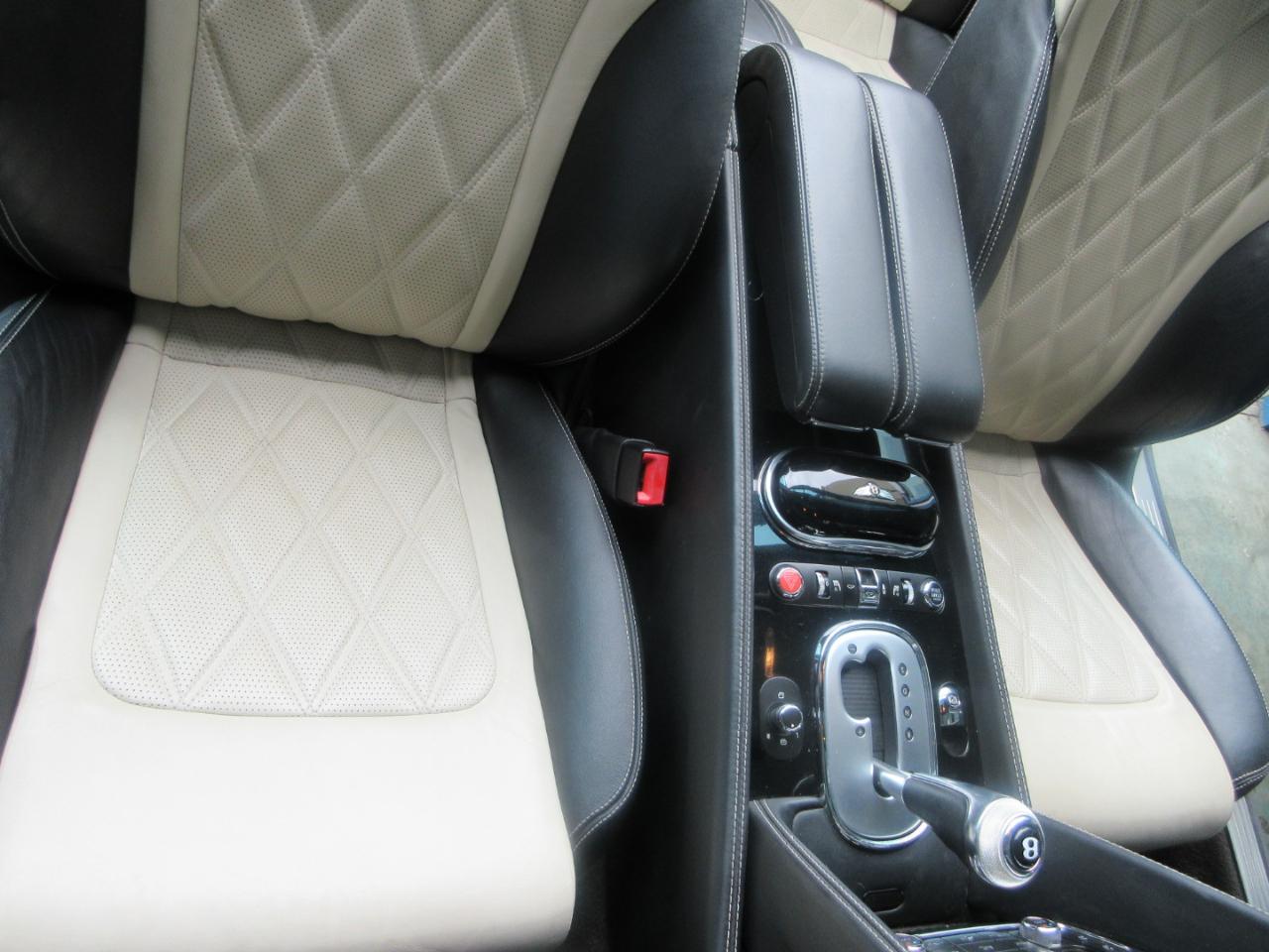 Bentley Continental GT V8  2013