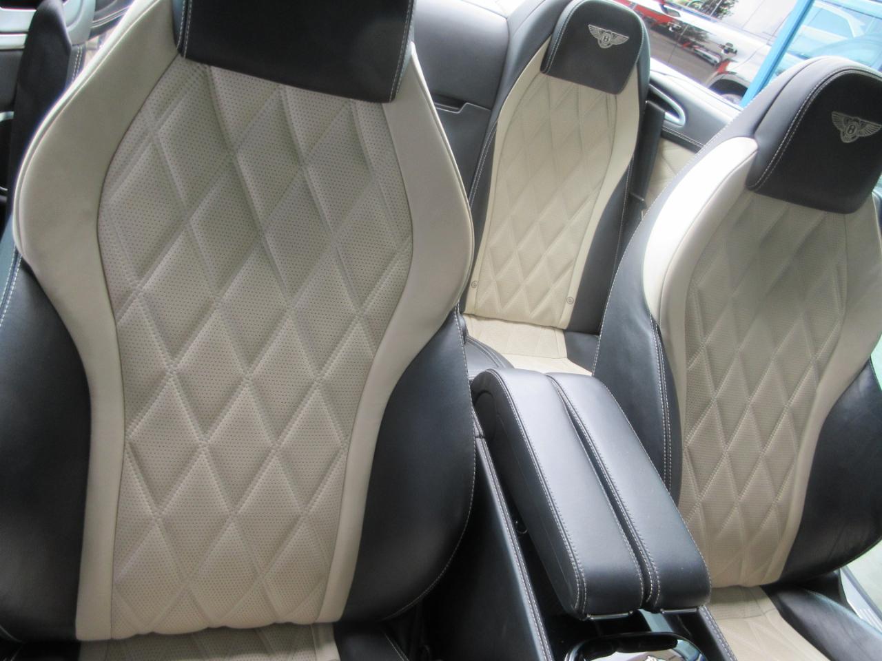 Bentley Continental GT V8  2013