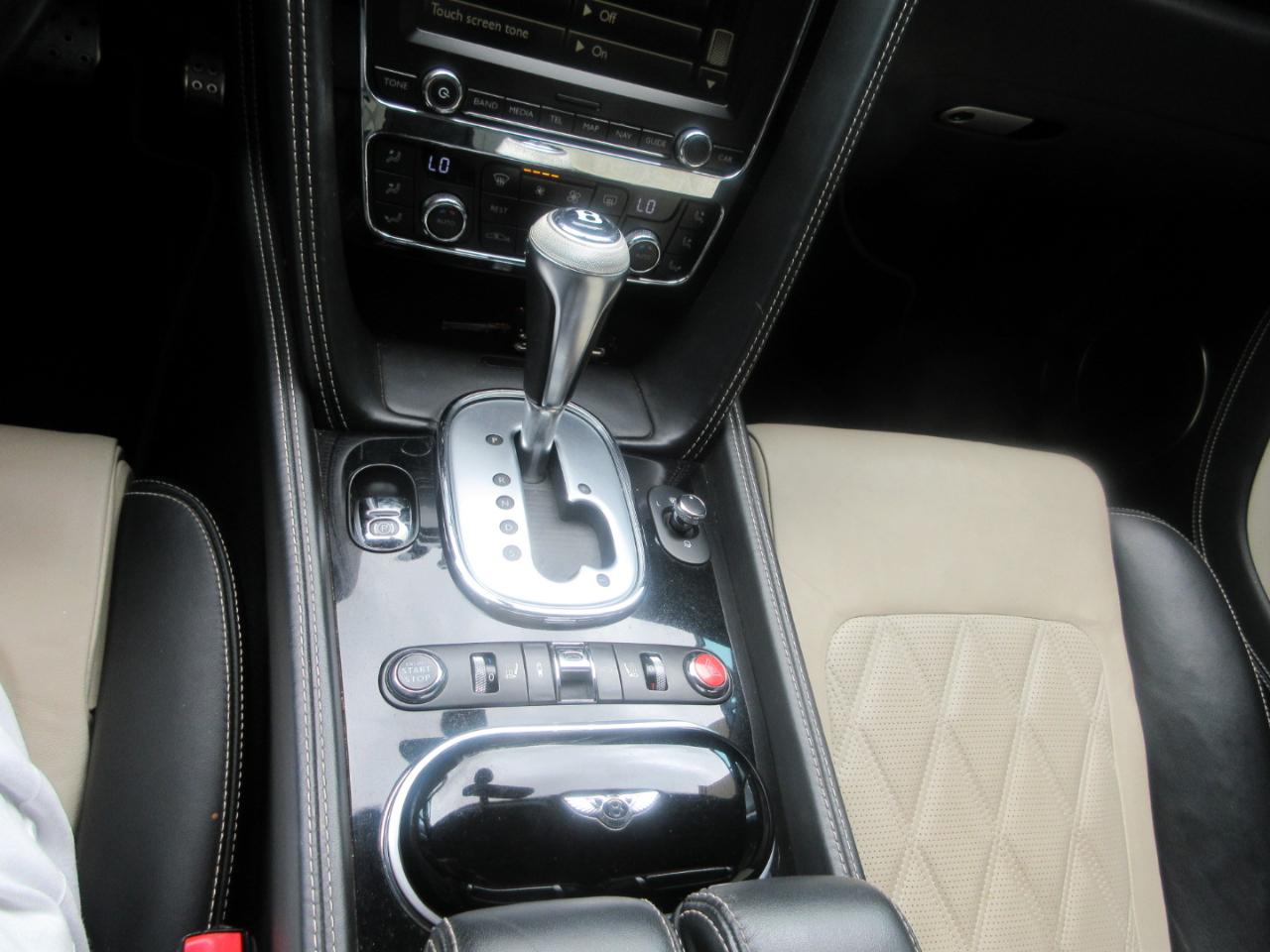 Bentley Continental GT V8  2013