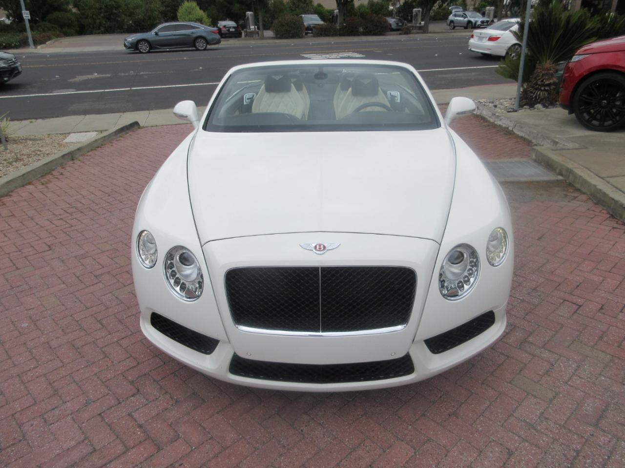 Bentley Continental GT V8  2013