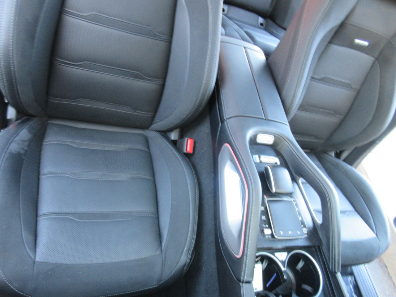 Mercedes-Benz GLE AMG GLE 53 4MATIC+ Coupe 2025 Mercedes-Benz GLE AMG GLE 53 4MATIC+ Coupe 2025