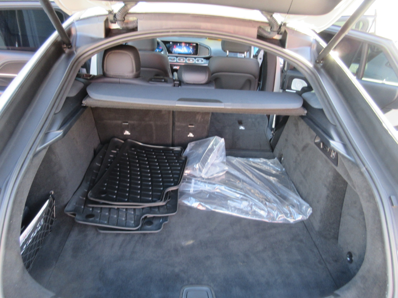 Mercedes-Benz GLE AMG GLE 53 4MATIC+ Coupe 2025 Mercedes-Benz GLE AMG GLE 53 4MATIC+ Coupe 2025