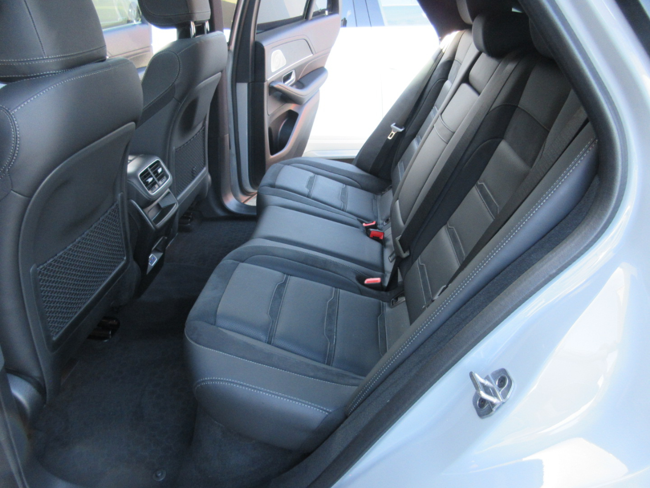 Mercedes-Benz GLE AMG GLE 53 4MATIC+ Coupe 2025 Mercedes-Benz GLE AMG GLE 53 4MATIC+ Coupe 2025