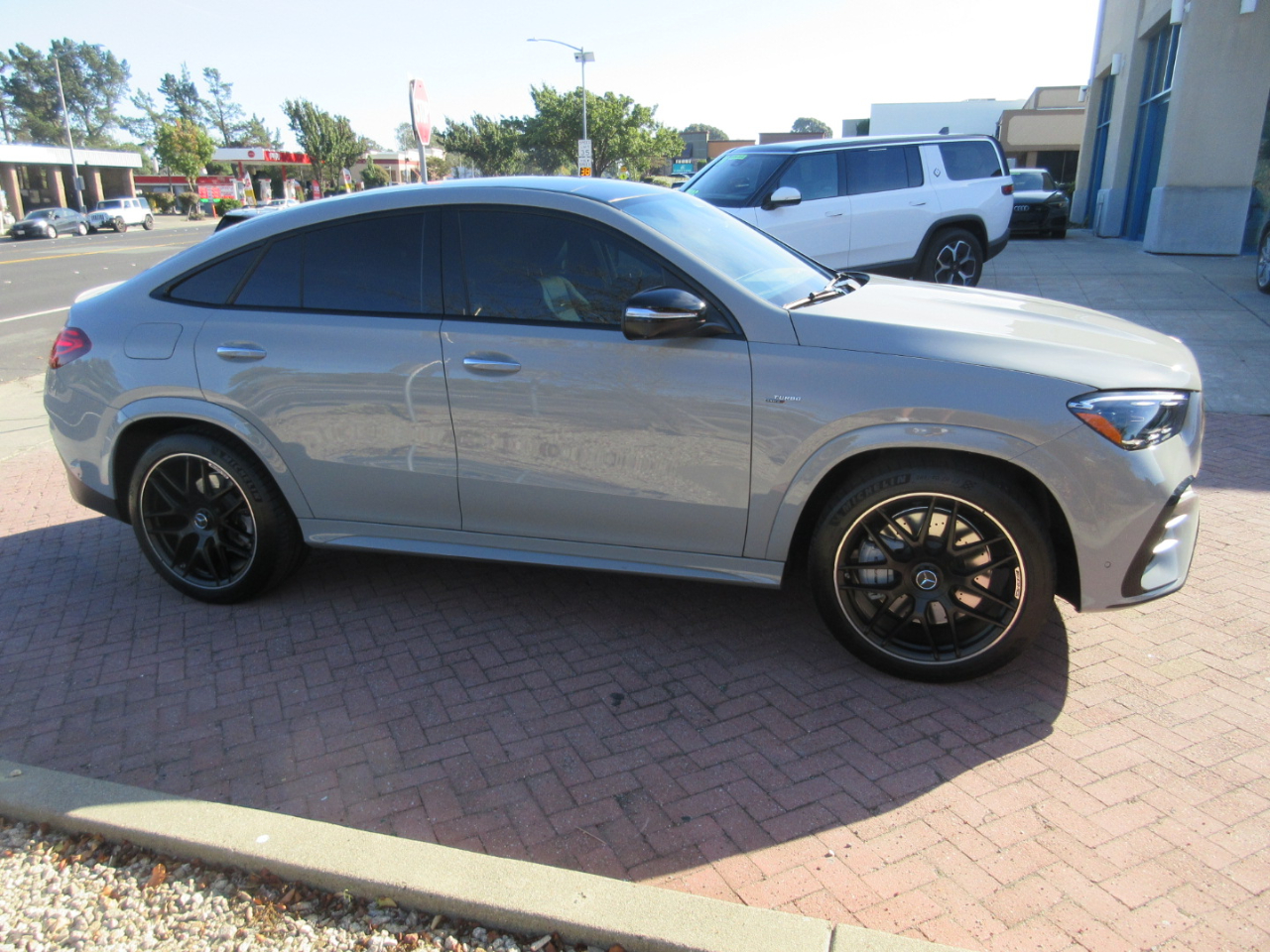 Mercedes-Benz GLE AMG GLE 53 4MATIC+ Coupe 2025 Mercedes-Benz GLE AMG GLE 53 4MATIC+ Coupe 2025