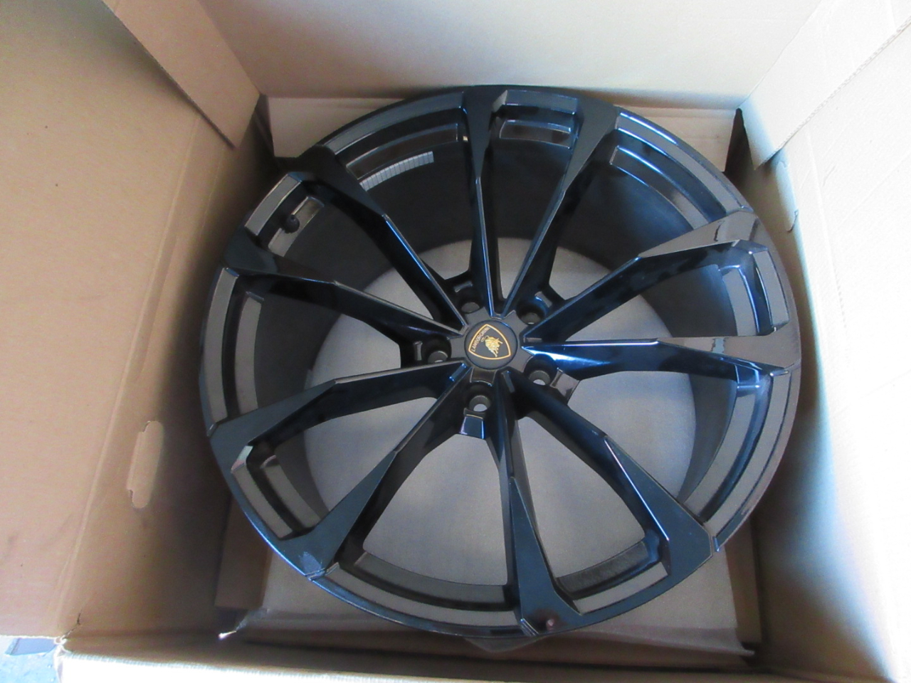 Lamborghini Urus  2022